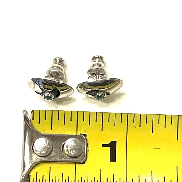 Vintage Sterling and Turquoise Native American Post Earrings - Picture 4 of 4